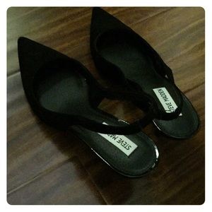 Steve Madden heels
Perfect condition 🖤✨